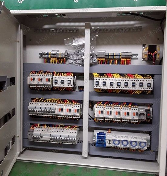 طراحی تابلو برق توزیع فرعی ساتل تابلو